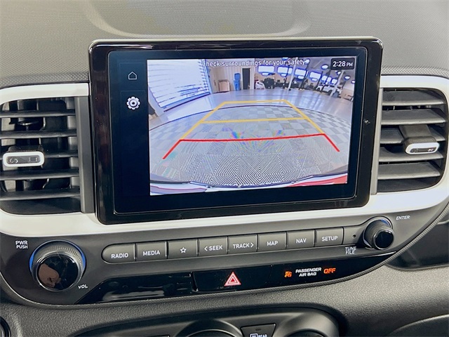 2025 Hyundai Venue Limited Image 21 of 34