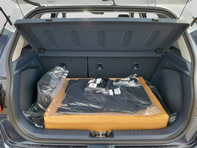 2025 Hyundai Venue Limited Image 6 of 31