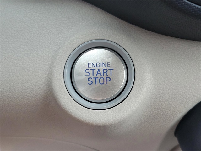 2025 Hyundai Venue Limited Image 25 of 31