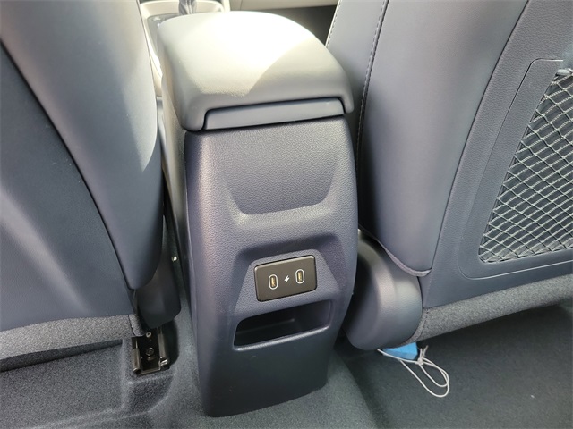 2025 Hyundai Venue Limited Image 22 of 31