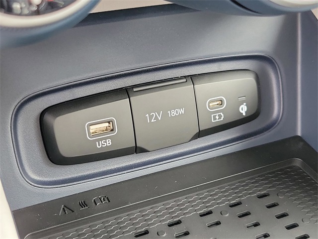 2025 Hyundai Venue Limited Image 30 of 31
