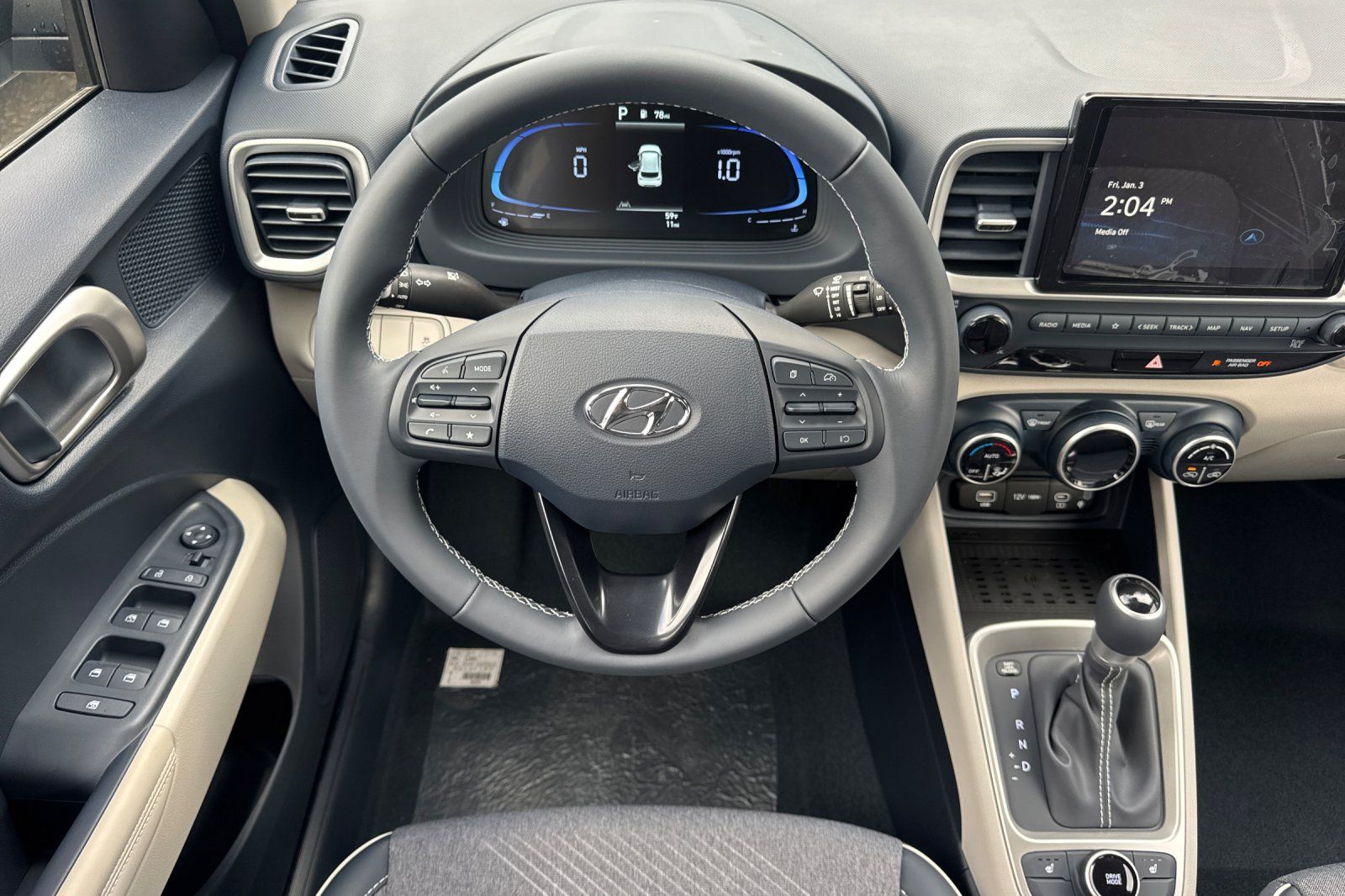 Vehicle image 17 of 36