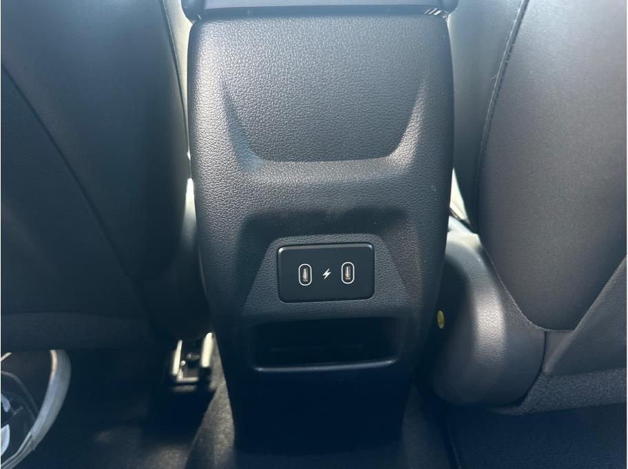 Vehicle image 23 of 23