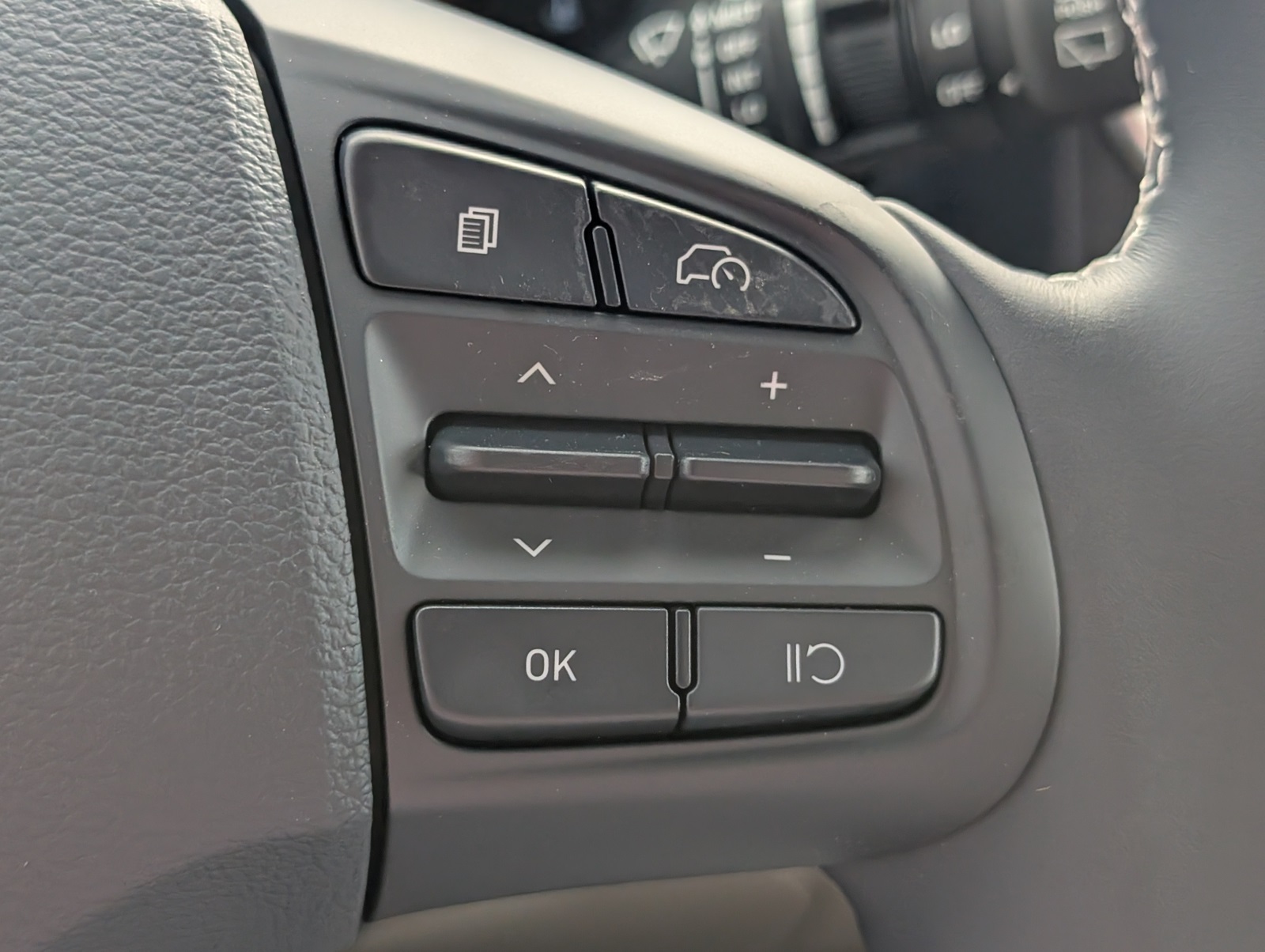 2025 Hyundai Venue Limited Image 23 of 23