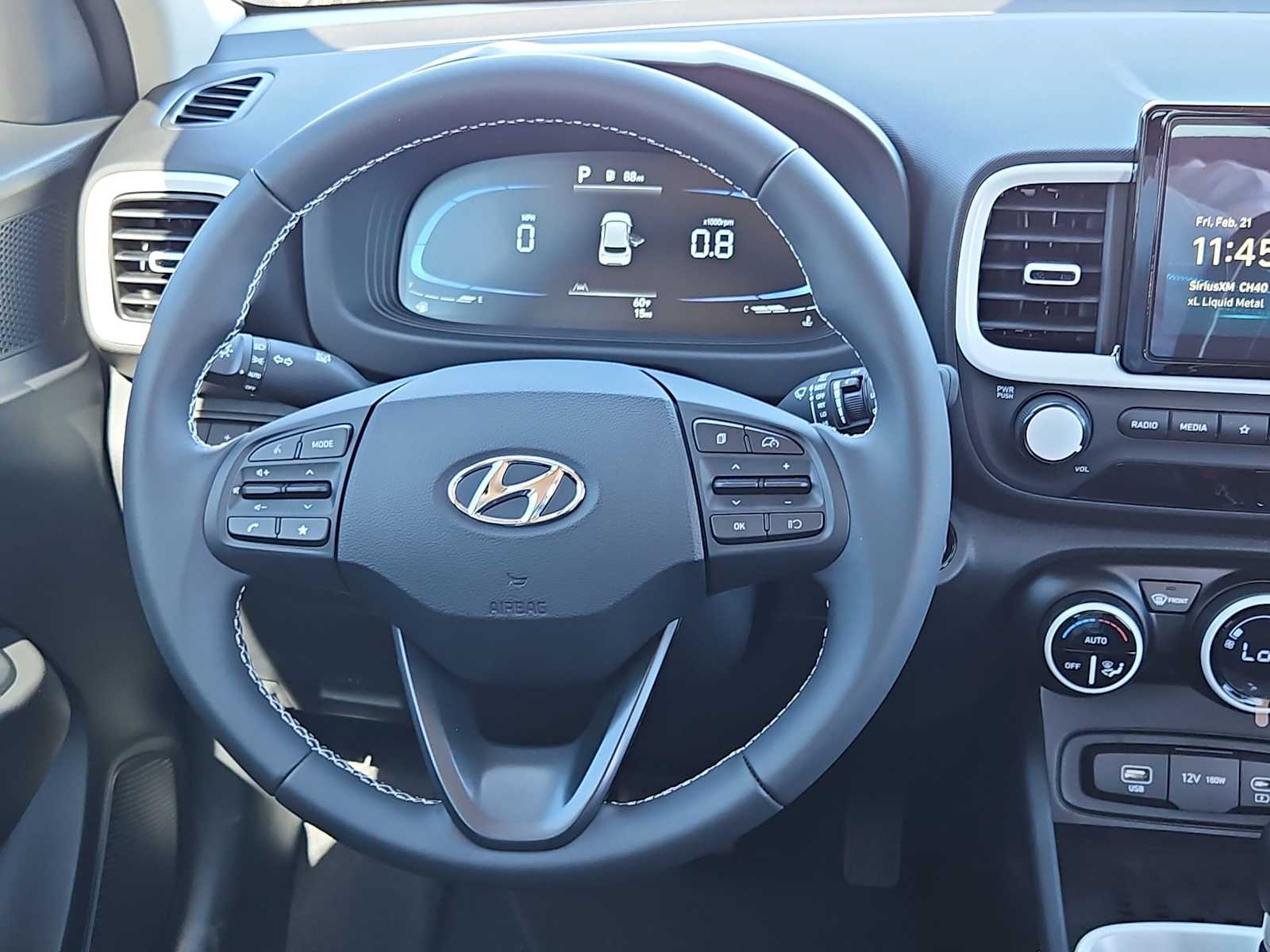 Vehicle image 20 of 31