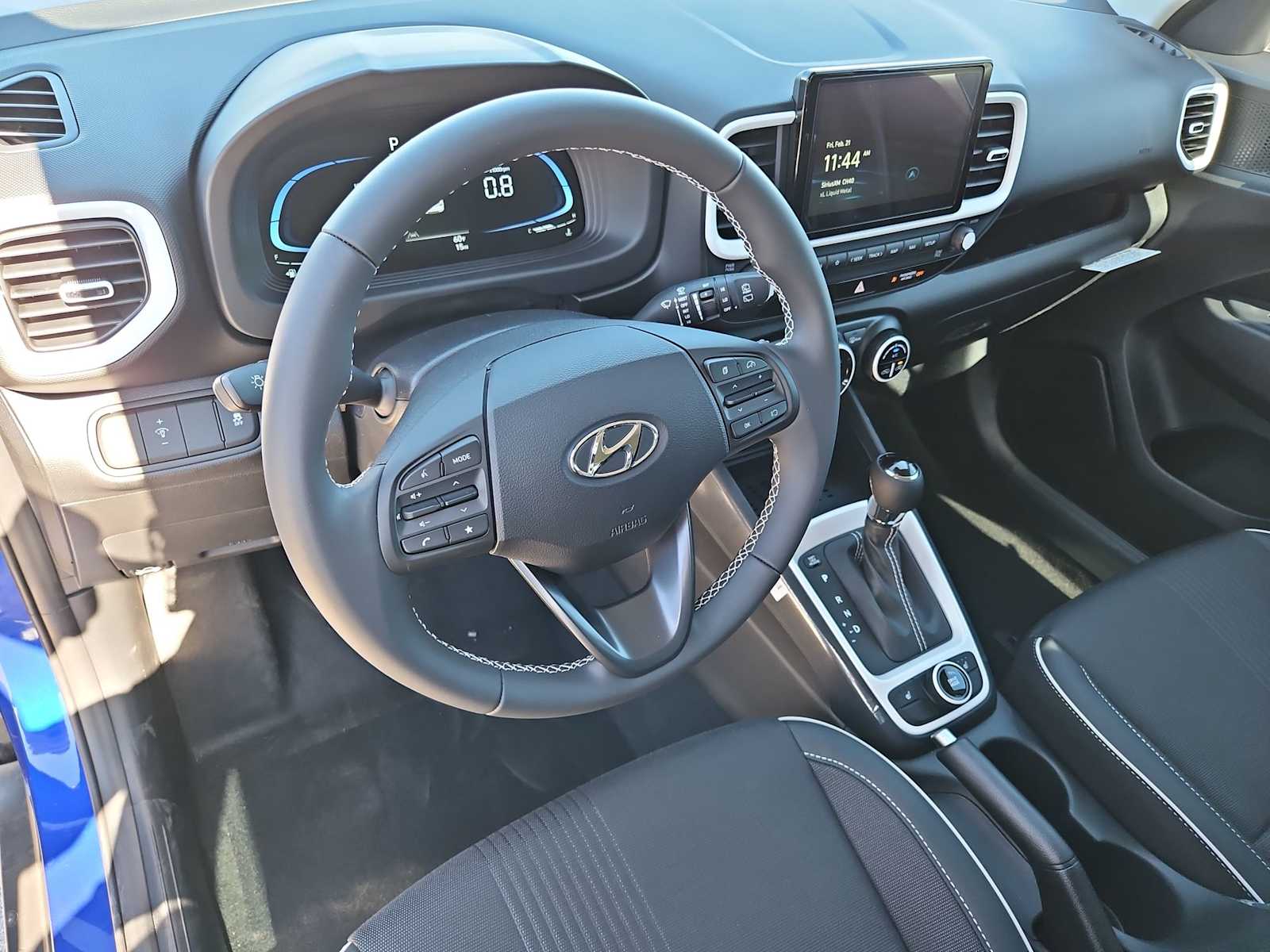 Vehicle image 9 of 31