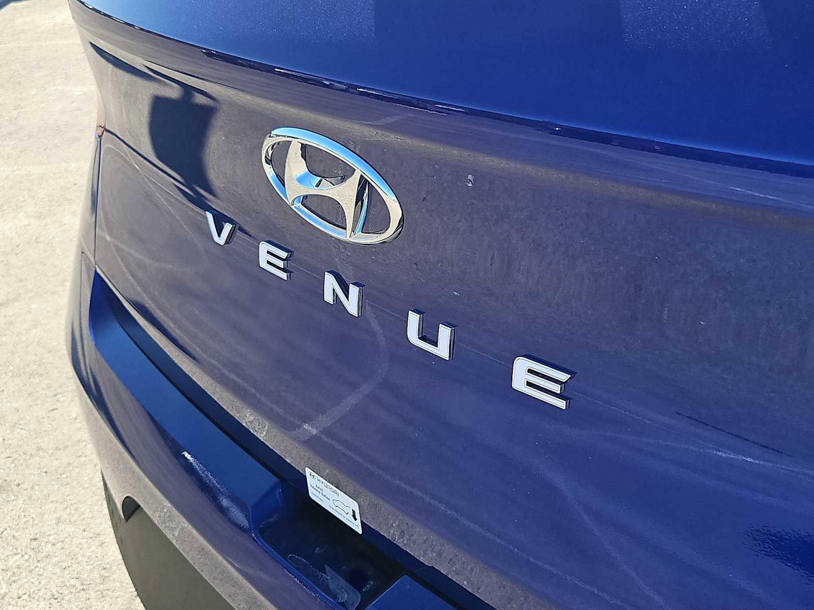 Vehicle image 10 of 31