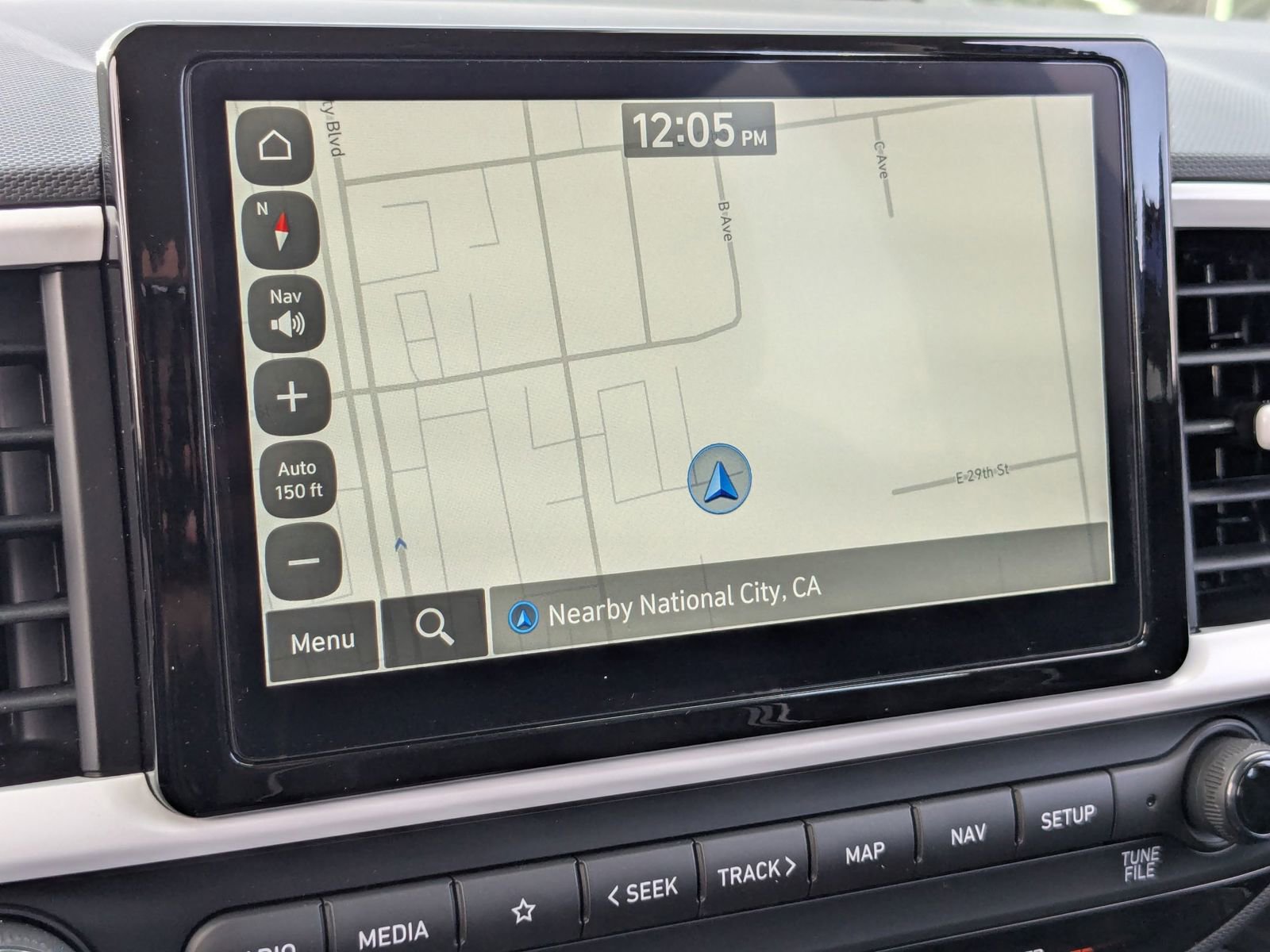 Vehicle image 12 of 25