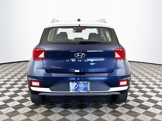 Vehicle image 6 of 31