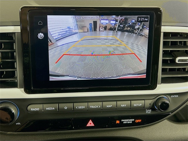 2025 Hyundai Venue Limited Image 20 of 34