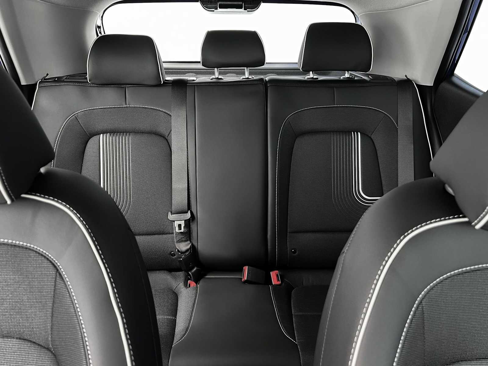 2025 Hyundai Venue Limited Image 13 of 19