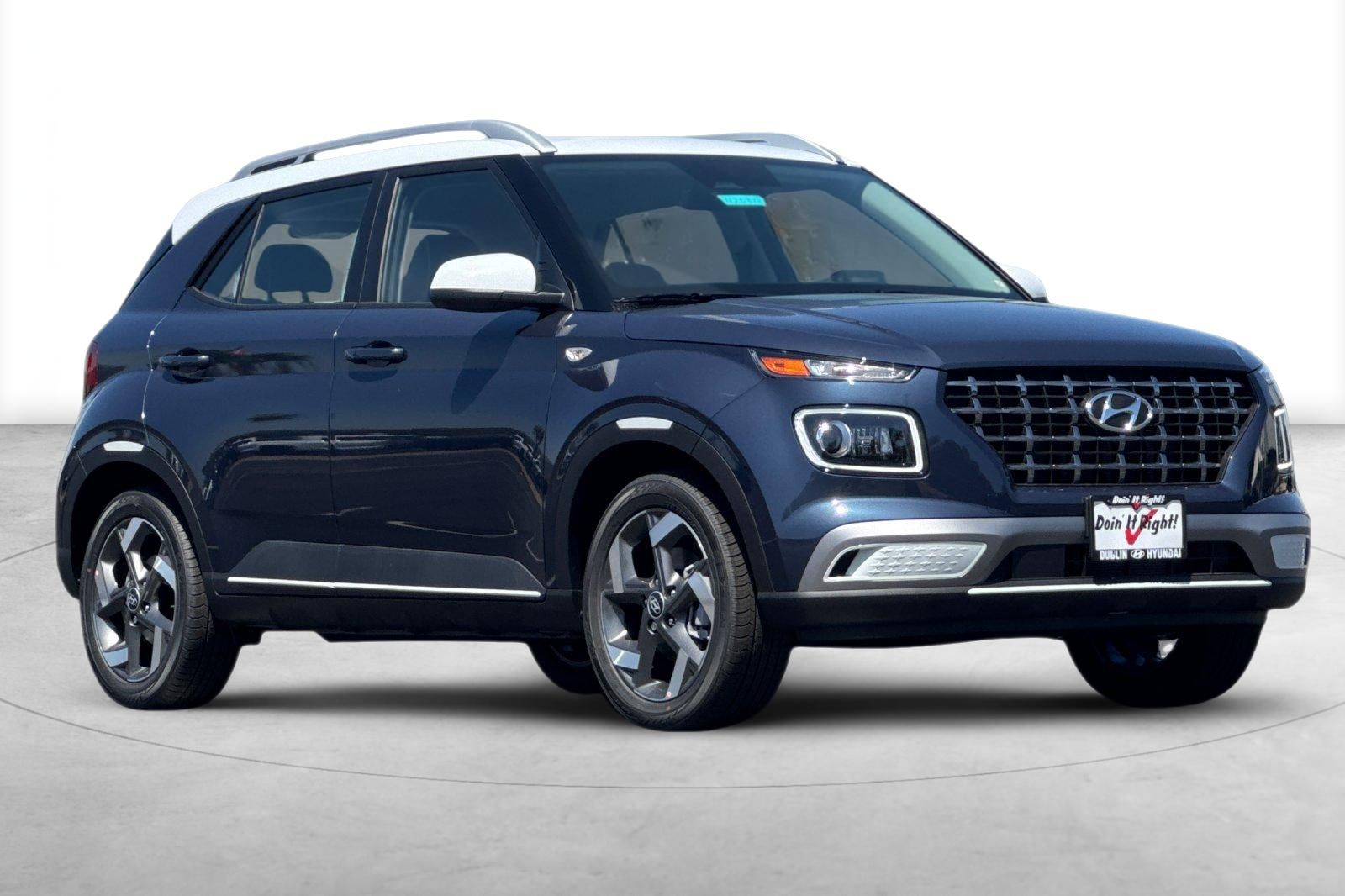 Vehicle image 4 of 35