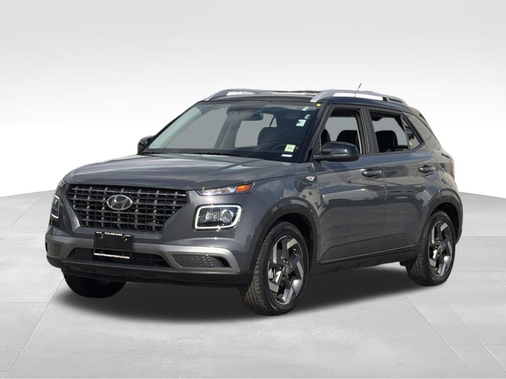 2025 Hyundai Venue Limited Image 1 of 30