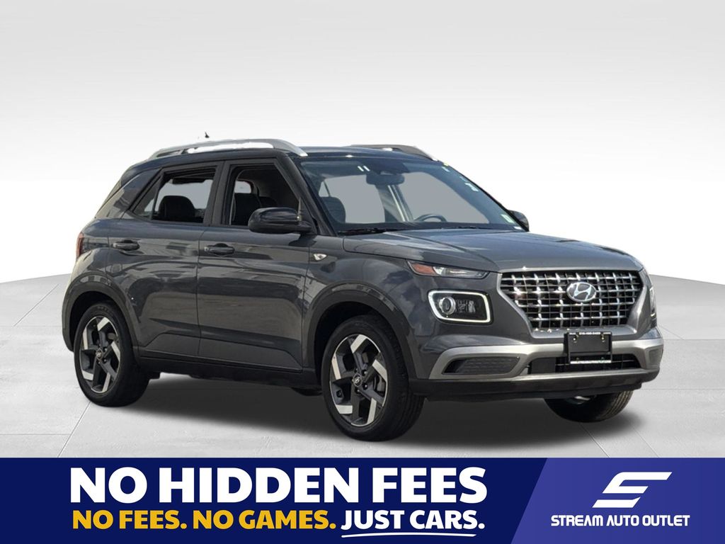 2025 Hyundai Venue Limited Image 3 of 30