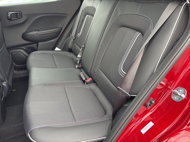 2025 Hyundai Venue Limited Image 29 of 43