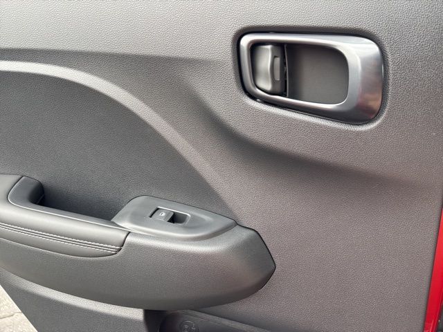 2025 Hyundai Venue Limited Image 30 of 43