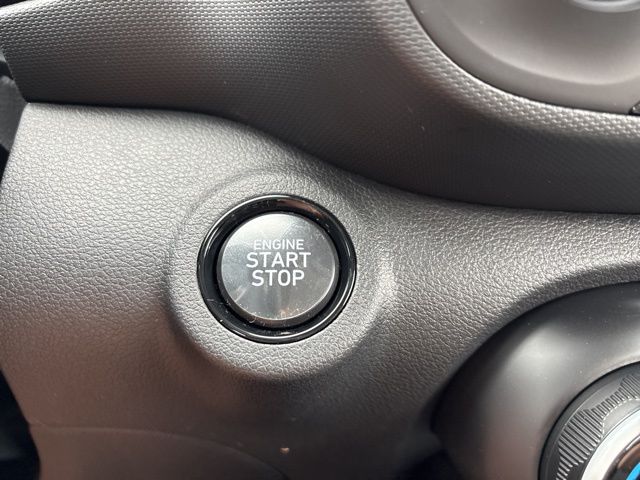 2025 Hyundai Venue Limited Image 43 of 43