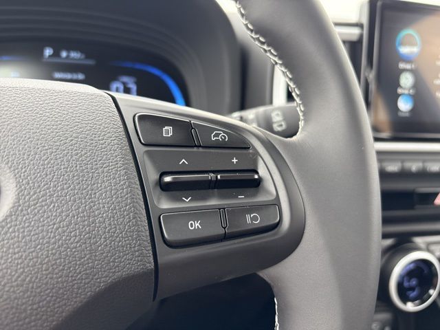 2025 Hyundai Venue Limited Image 36 of 43