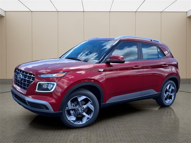 2025 Hyundai Venue Limited Image 2 of 21