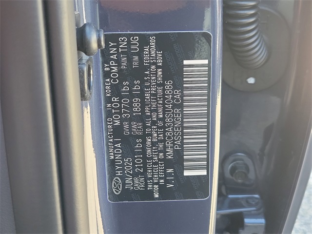 2025 Hyundai Venue Limited Image 25 of 31