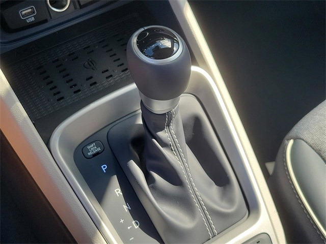 2025 Hyundai Venue Limited Image 20 of 31
