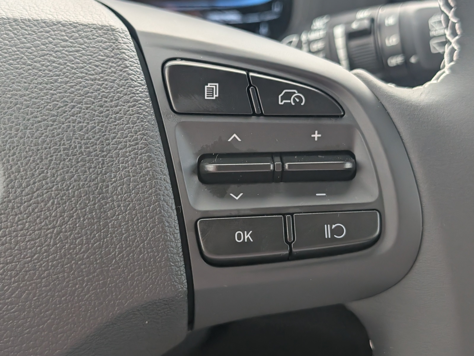 2025 Hyundai Venue Limited Image 23 of 23