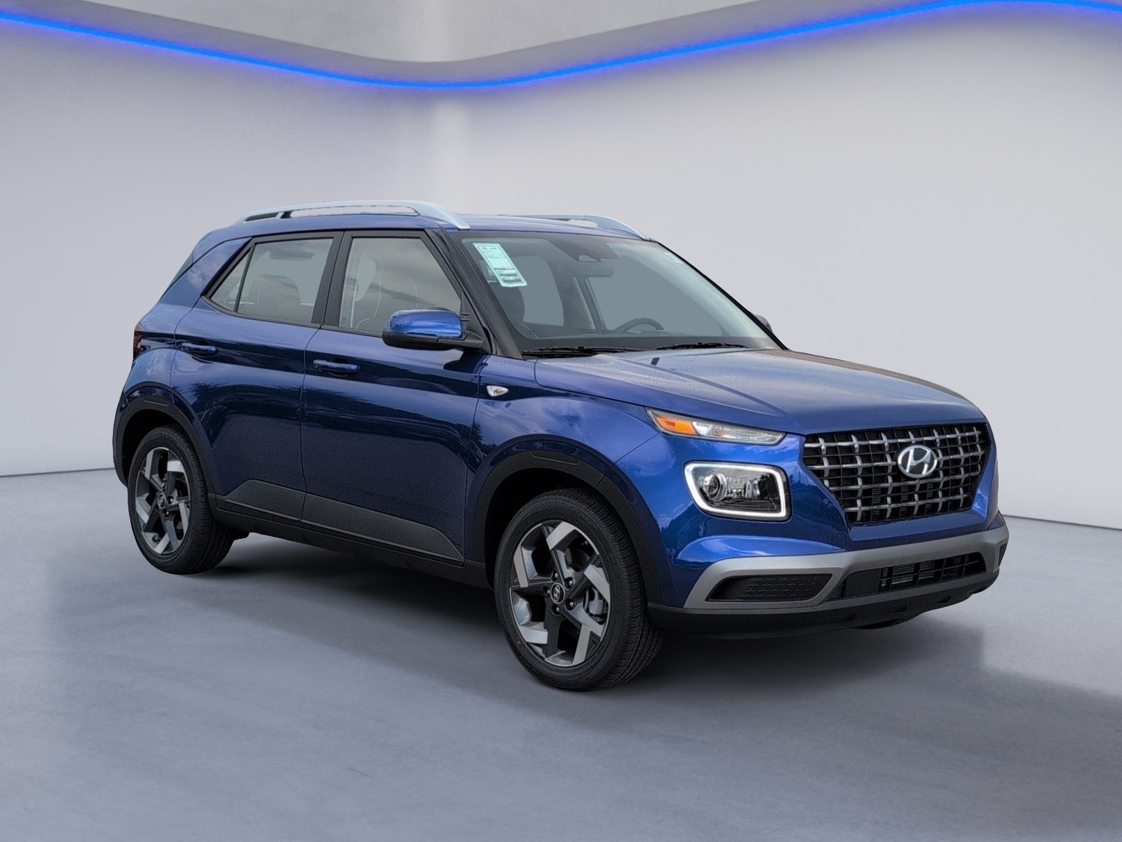 2025 Hyundai Venue Limited Image 4 of 23