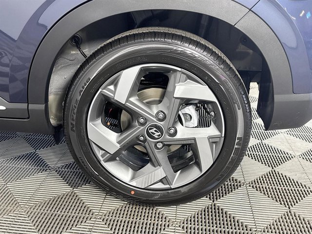 Vehicle image 30 of 31