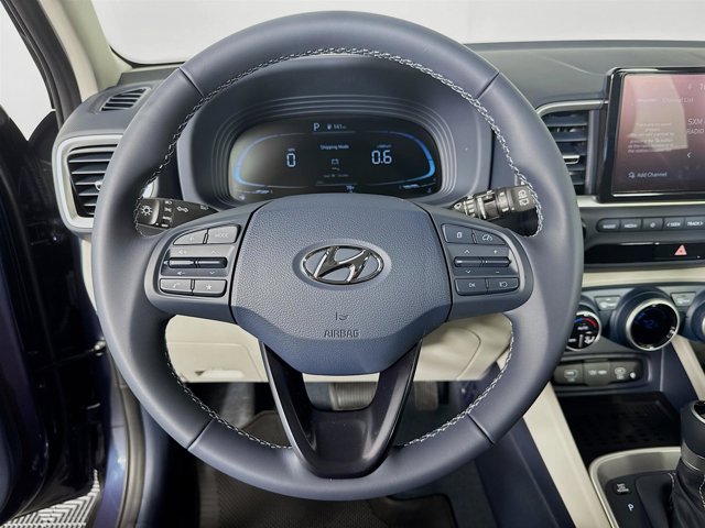Vehicle image 12 of 31