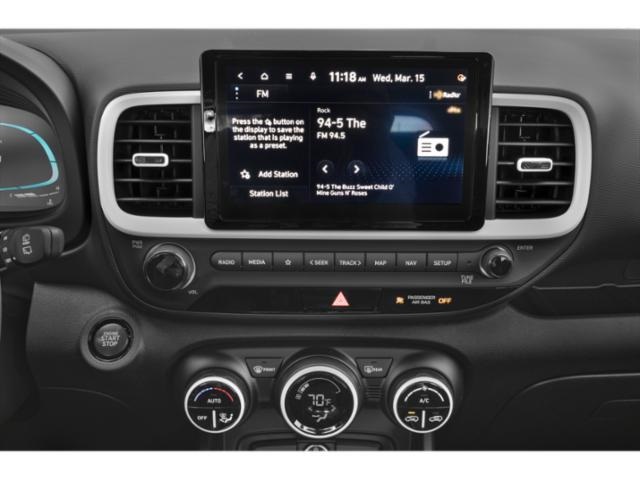 Vehicle image 10 of 16