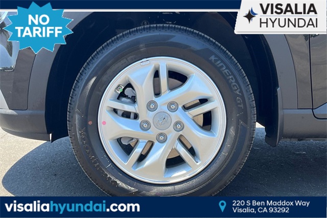 2025 Hyundai Venue SE Image 10 of 32