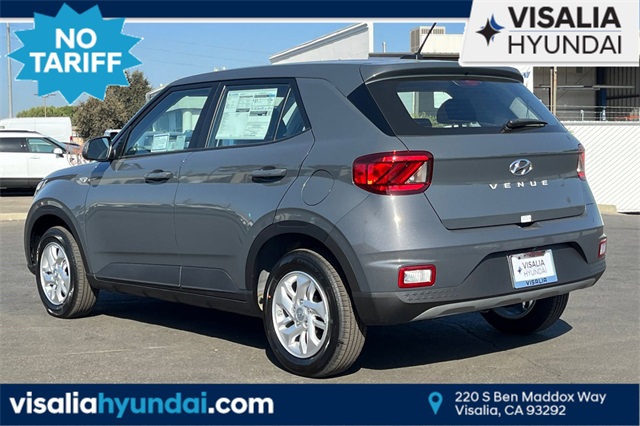 2025 Hyundai Venue SE Image 8 of 33