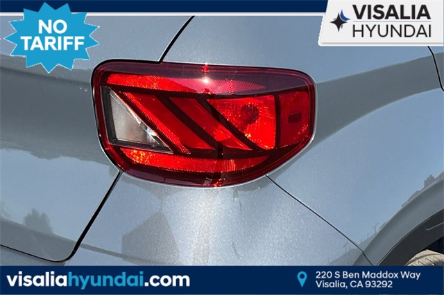 2025 Hyundai Venue SE Image 18 of 33