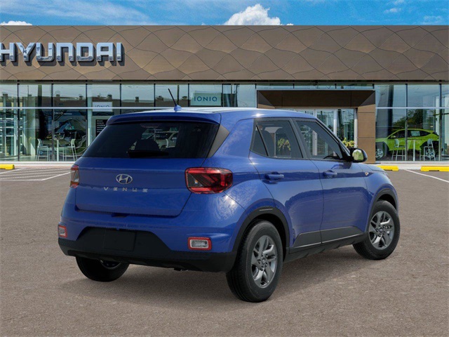 2025 Hyundai Venue SE Image 5 of 17