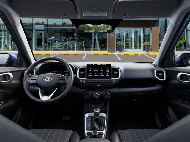 2025 Hyundai Venue SE Image 10 of 17