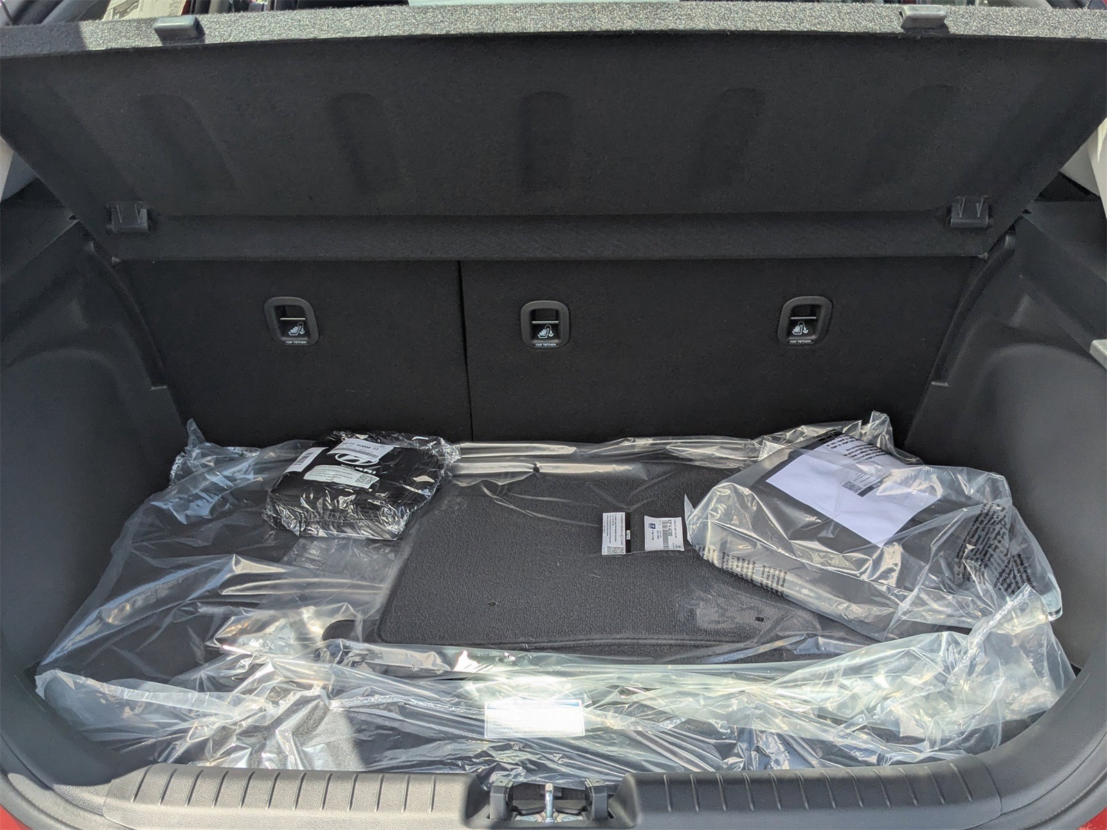 2025 Hyundai Venue SE Image 10 of 36