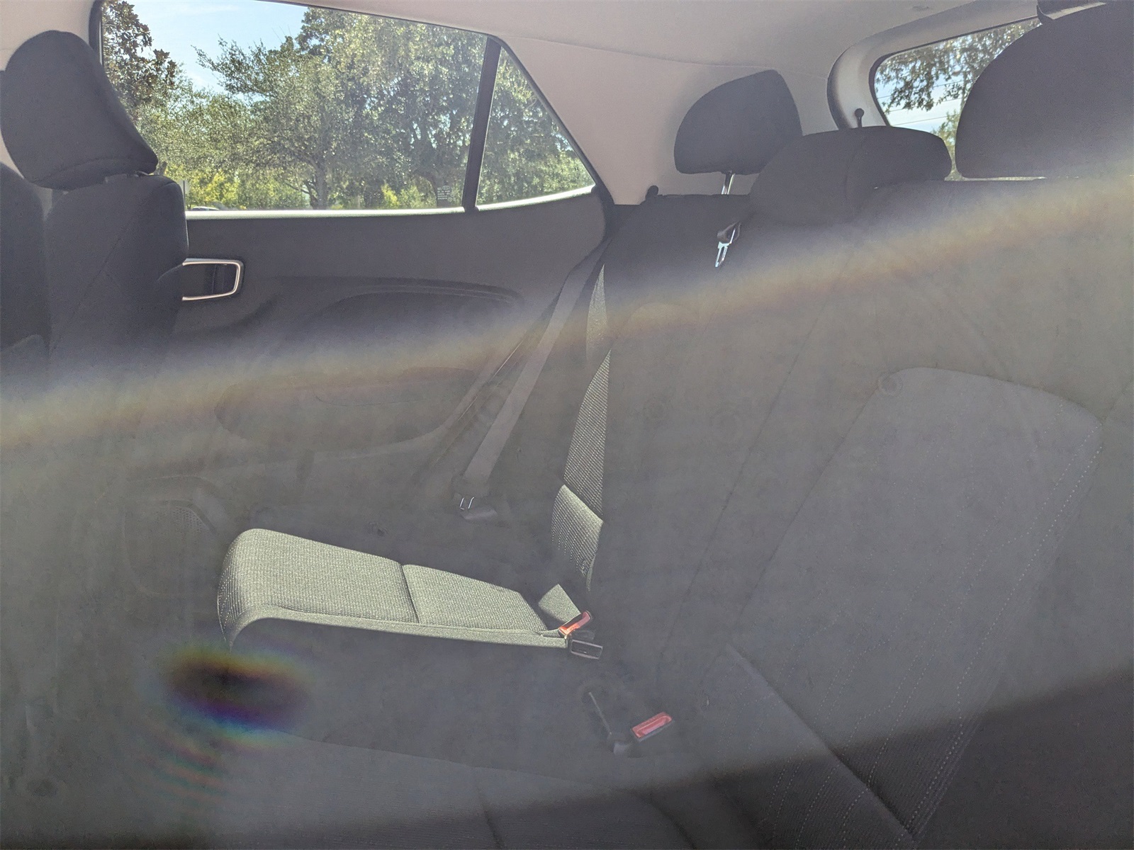 2025 Hyundai Venue SE Image 11 of 37