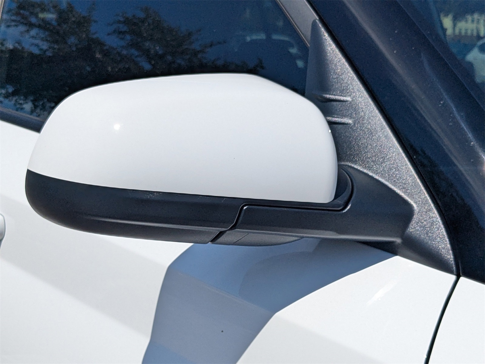 2025 Hyundai Venue SE Image 33 of 37