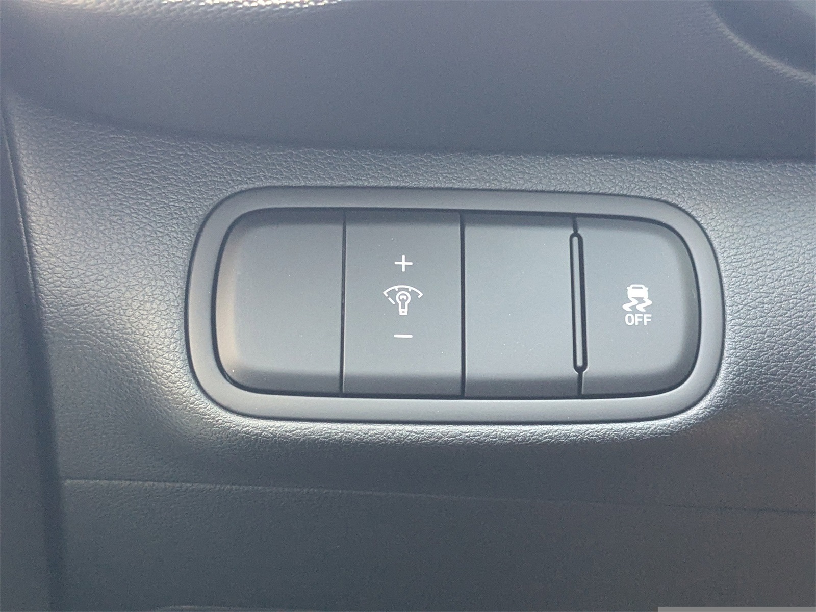 2025 Hyundai Venue SE Image 20 of 37