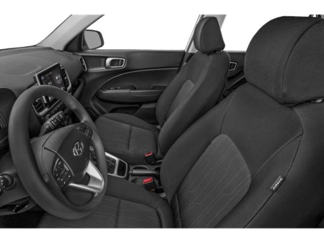 Vehicle image 9 of 15