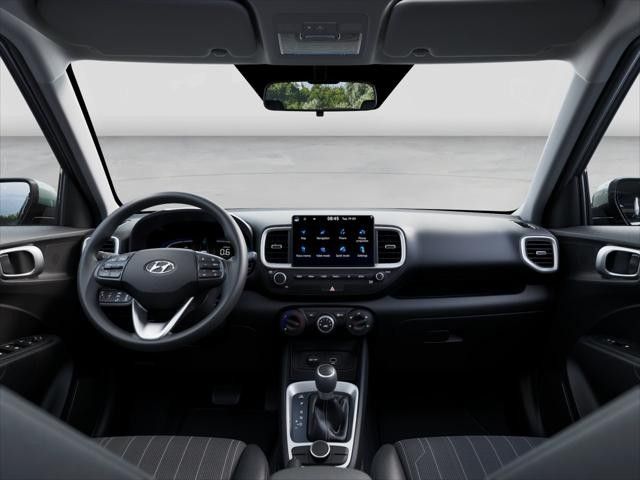 Vehicle image 13 of 19
