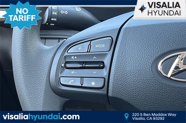 2025 Hyundai Venue SE Image 31 of 32