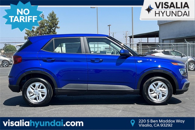 2025 Hyundai Venue SE Image 5 of 32