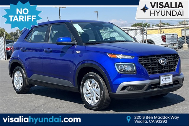 2025 Hyundai Venue SE Image 3 of 32