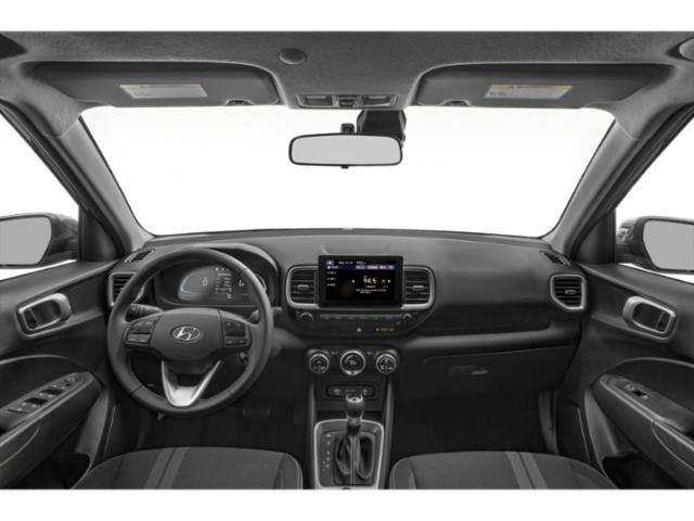 Vehicle image 8 of 15