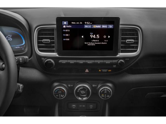 Vehicle image 10 of 15