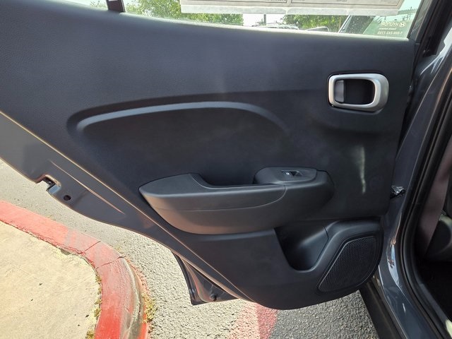 Vehicle image 20 of 46