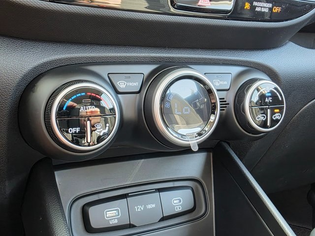 Vehicle image 28 of 46