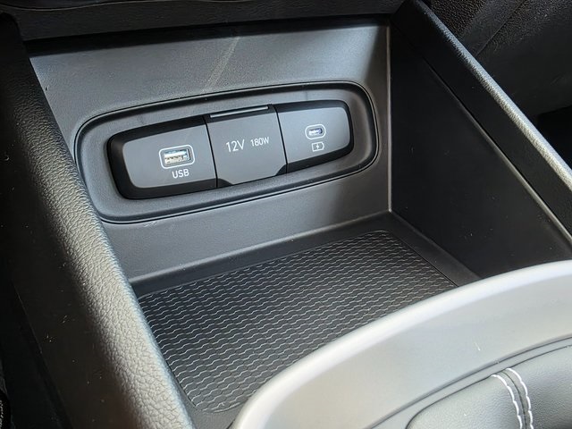 Vehicle image 29 of 46