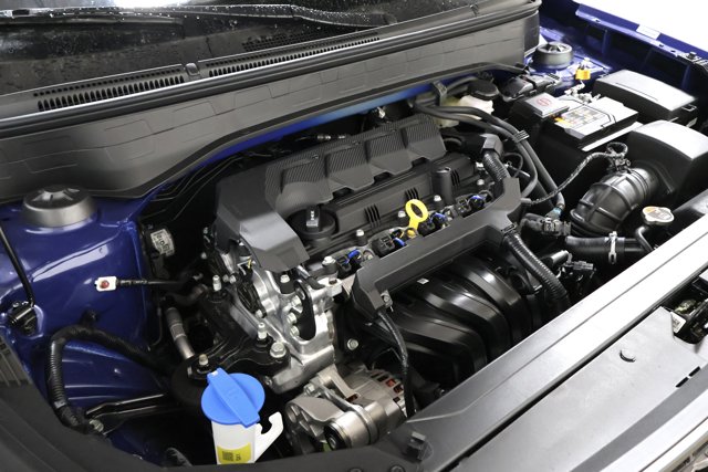 Vehicle image 25 of 31